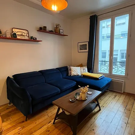 Charming 9th Arrondissement Paris